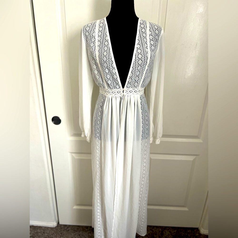 Forever 21 women’s coverup/dress